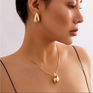 Gold Filled Large Water Drop Necklace Set